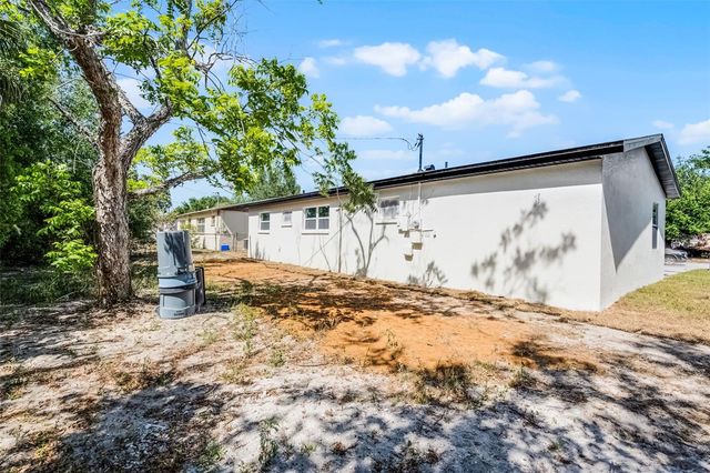 2105 9TH STREET NE, Winter Haven, FL 33881