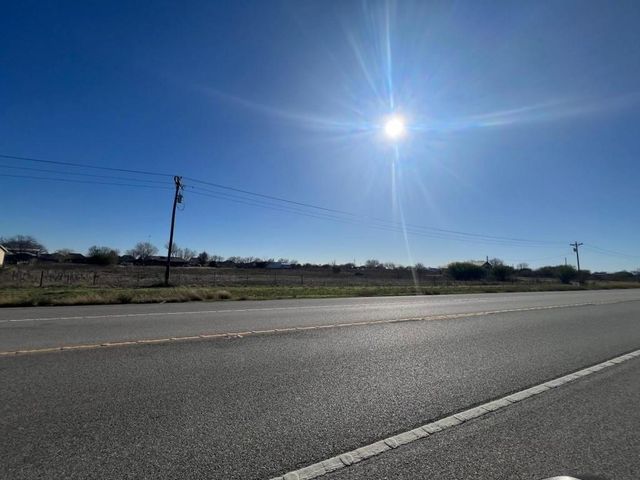 6841 Highway 142, Maxwell, TX 78656