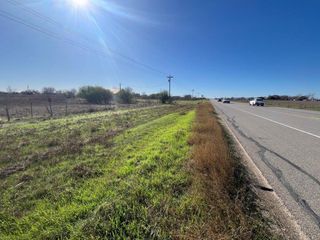 6841 Highway 142, Maxwell, TX 78656