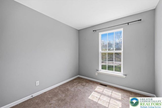 1420 Artisan Court, Upper Macungie Twp, PA 18031