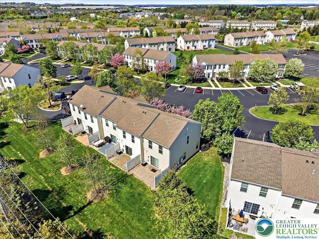 1420 Artisan Court, Upper Macungie Twp, PA 18031