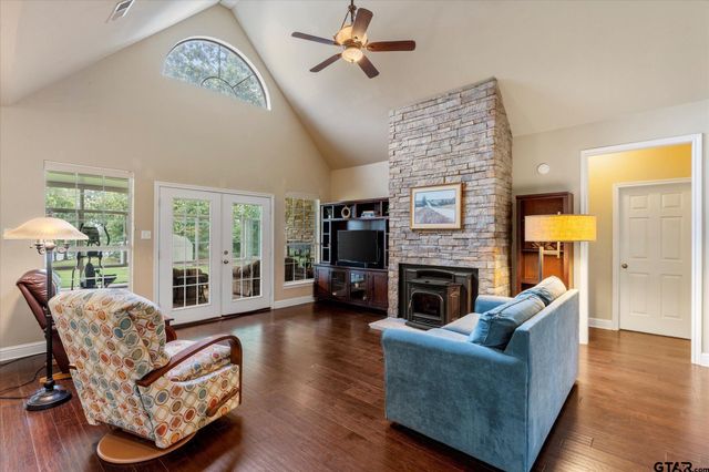 973 RS County Road 3346, Emory, TX 75440