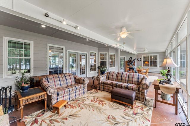 973 RS County Road 3346, Emory, TX 75440