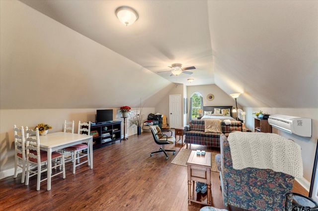973 RS County Road 3346, Emory, TX 75440