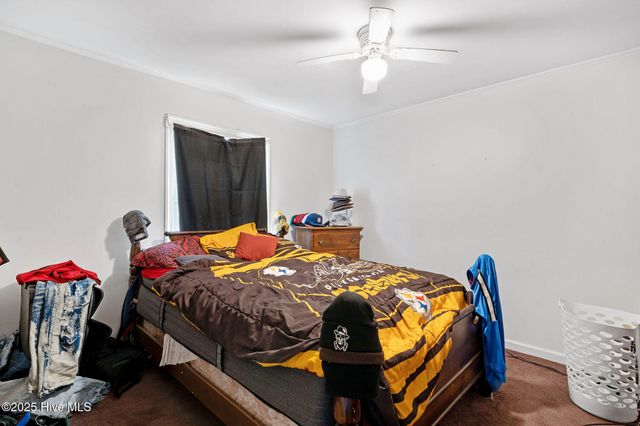510 E Church Street, Rose Hill, NC 28458