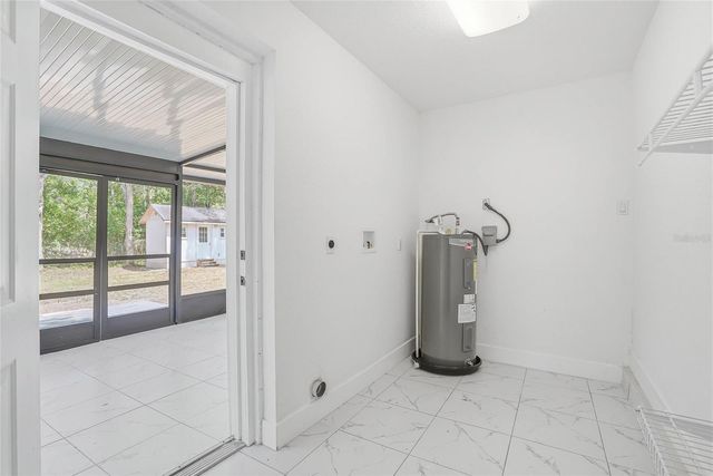 6040 KNOLLWOOD DR, Ridge Manor, FL 33523