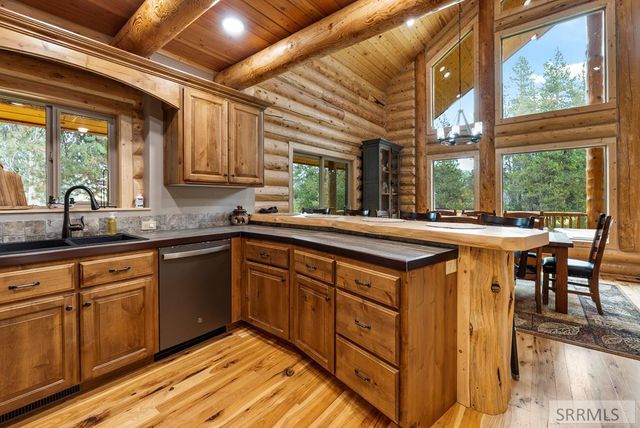 4354 Daltons Landing, Ashton, ID 83420