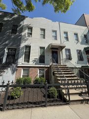 561 Lafayette Avenue, New York City, NY 11205
