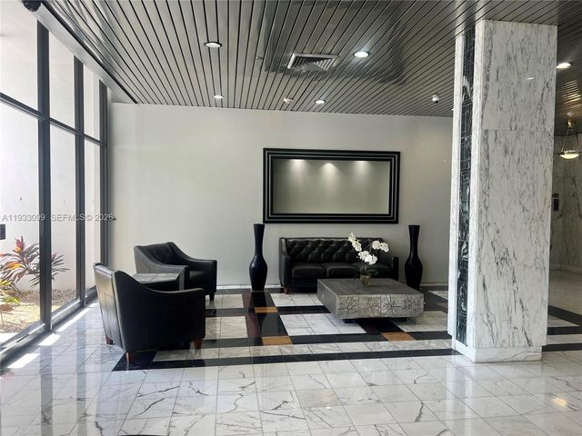 3625 N Country Club Drive 309, Aventura, FL 33180