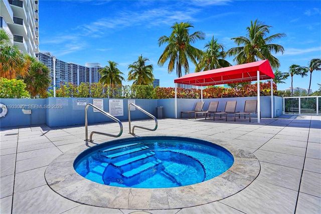 3625 N Country Club Drive 309, Aventura, FL 33180