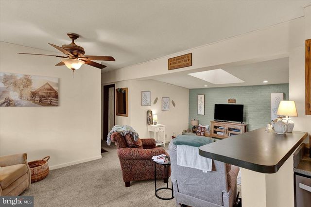 474 MOUNT OLIVET CHURCH RD, Fawn Grove, PA 17321