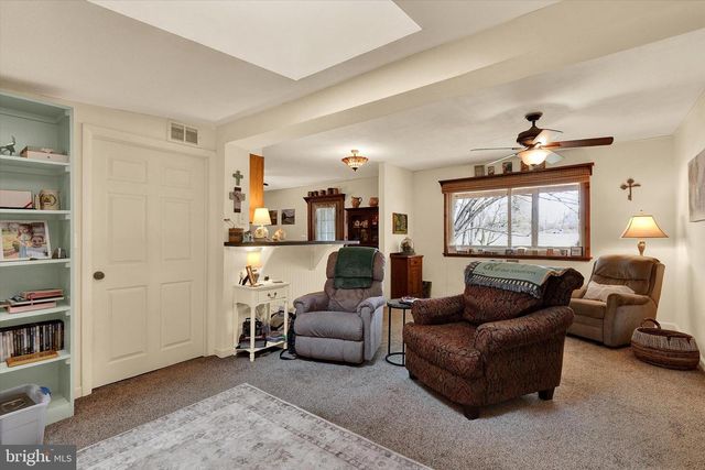 474 MOUNT OLIVET CHURCH RD, Fawn Grove, PA 17321