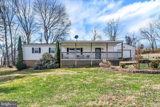 474 MOUNT OLIVET CHURCH RD, Fawn Grove, PA 17321