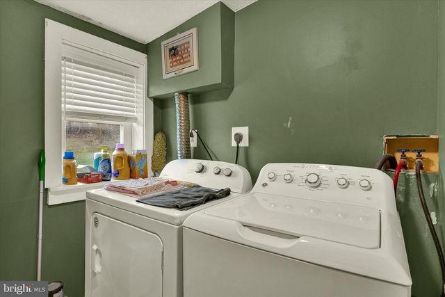 474 MOUNT OLIVET CHURCH RD, Fawn Grove, PA 17321