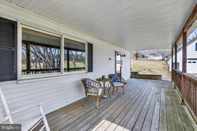 474 MOUNT OLIVET CHURCH RD, Fawn Grove, PA 17321