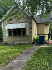 515 Lampert Street, Alton, IL 62002