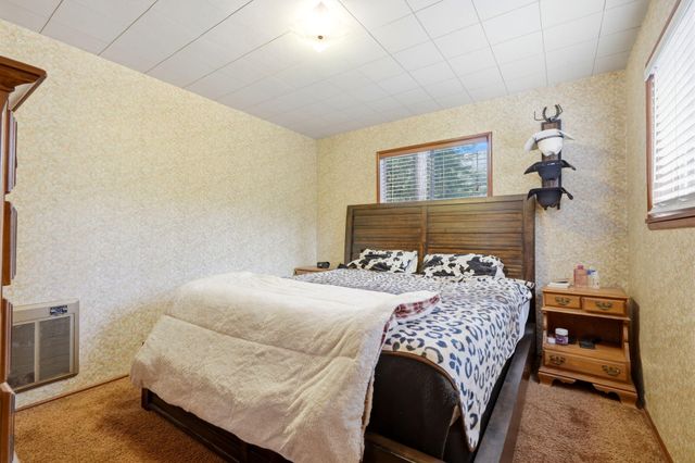 1833 James Drive, Springville, CA 93265