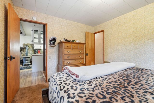 1833 James Drive, Springville, CA 93265