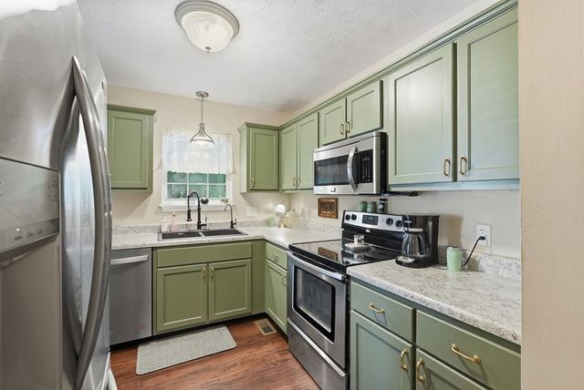 3151 Sparks Dr, Cookeville, TN 38506