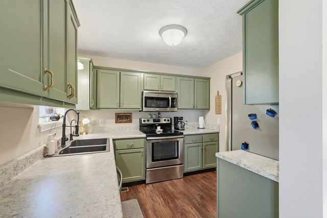 3151 Sparks Dr, Cookeville, TN 38506