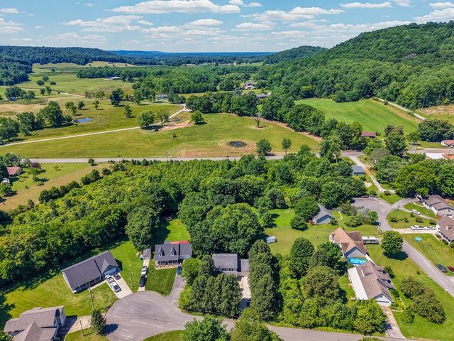 3151 Sparks Dr, Cookeville, TN 38506