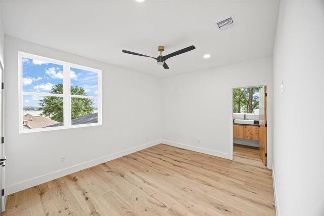 3805 Vail Court, Montgomery, TX 77356