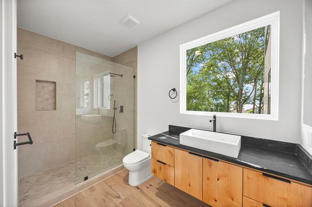 3805 Vail Court, Montgomery, TX 77356