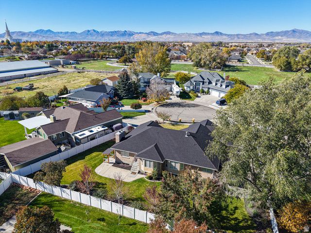 9909 S DREAM CIR, South Jordan, UT 84095