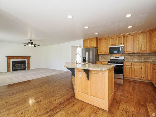 9909 S DREAM CIR, South Jordan, UT 84095