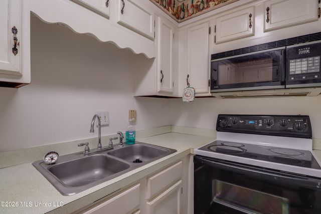 2501 Gulf Avenue, 1, Gulfport, MS 39501