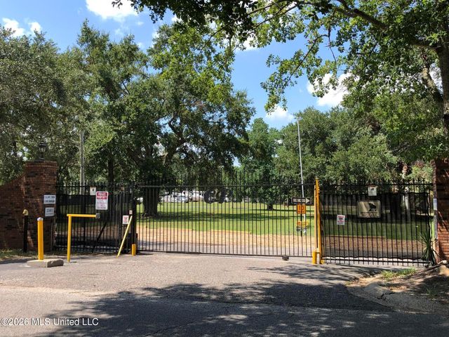 2501 Gulf Avenue, 1, Gulfport, MS 39501