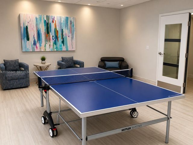19390 Collins Avenue 312, Sunny Isles Beach, FL 33160