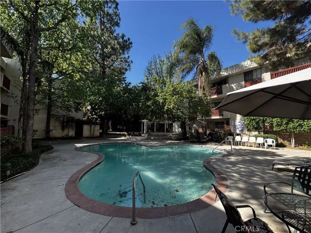 20234 Cantara Street 136, Winnetka, CA 91306