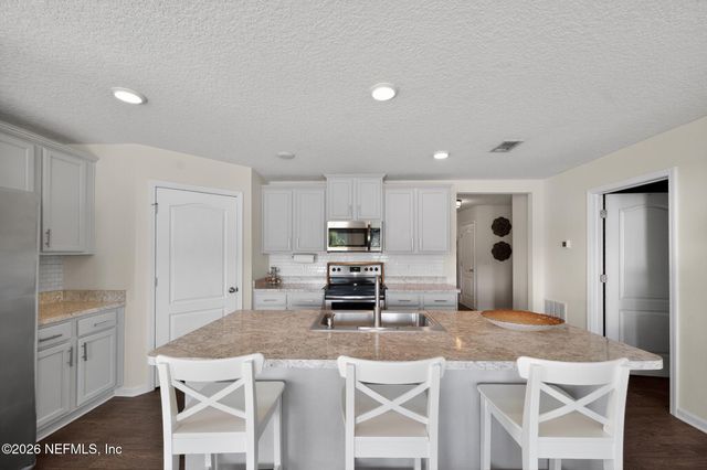 3572 SHINER Drive, Jacksonville, FL 32226