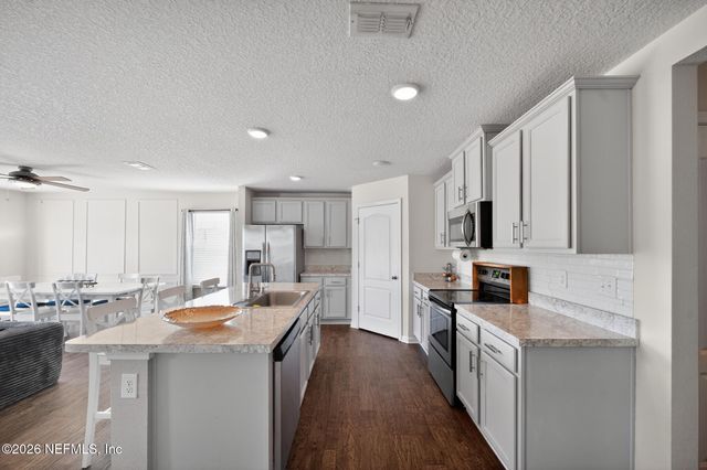 3572 SHINER Drive, Jacksonville, FL 32226