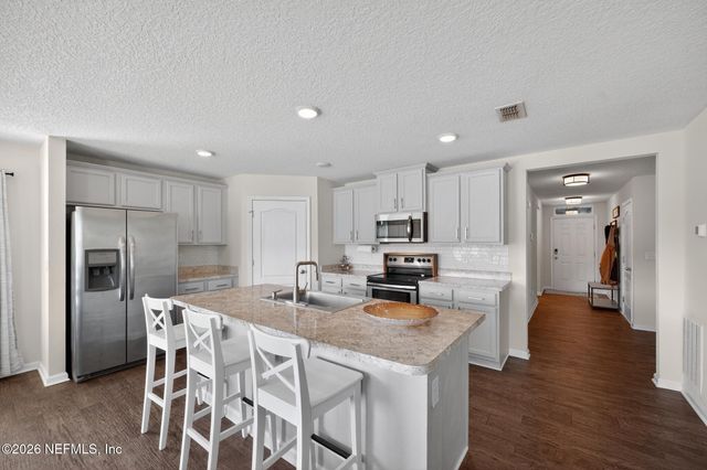 3572 SHINER Drive, Jacksonville, FL 32226