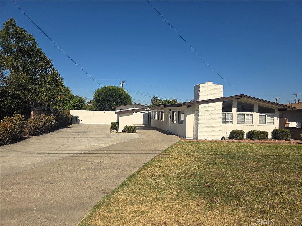 1001 S Gilbert, Fullerton, CA 92833