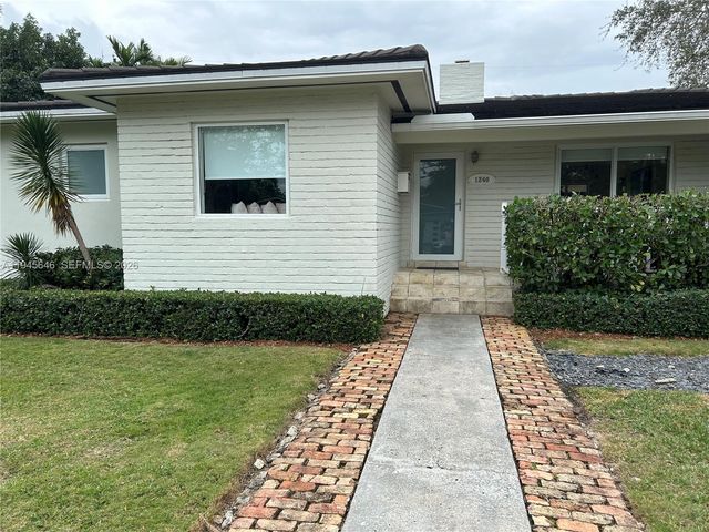 1240 S Alhambra Cir, Coral Gables, FL 33146