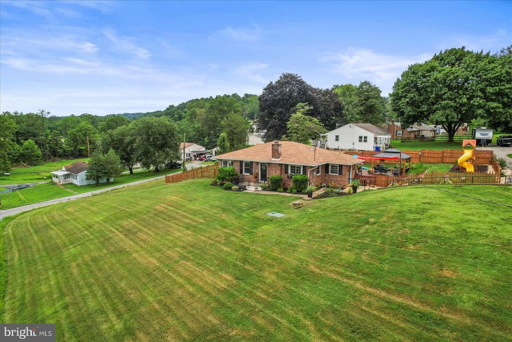 5192 E PROSPECT RD, York, PA 17406
