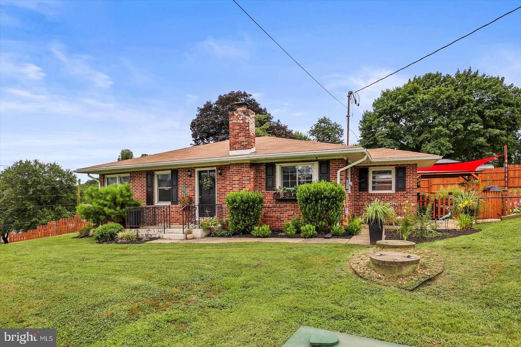 5192 E PROSPECT RD, York, PA 17406