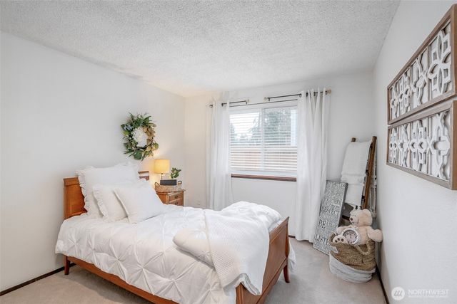 61 Bonney Street, Steilacoom, WA 98388