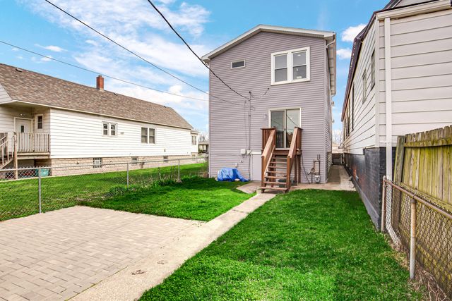 2034 Schrage Avenue, Whiting, IN 46394