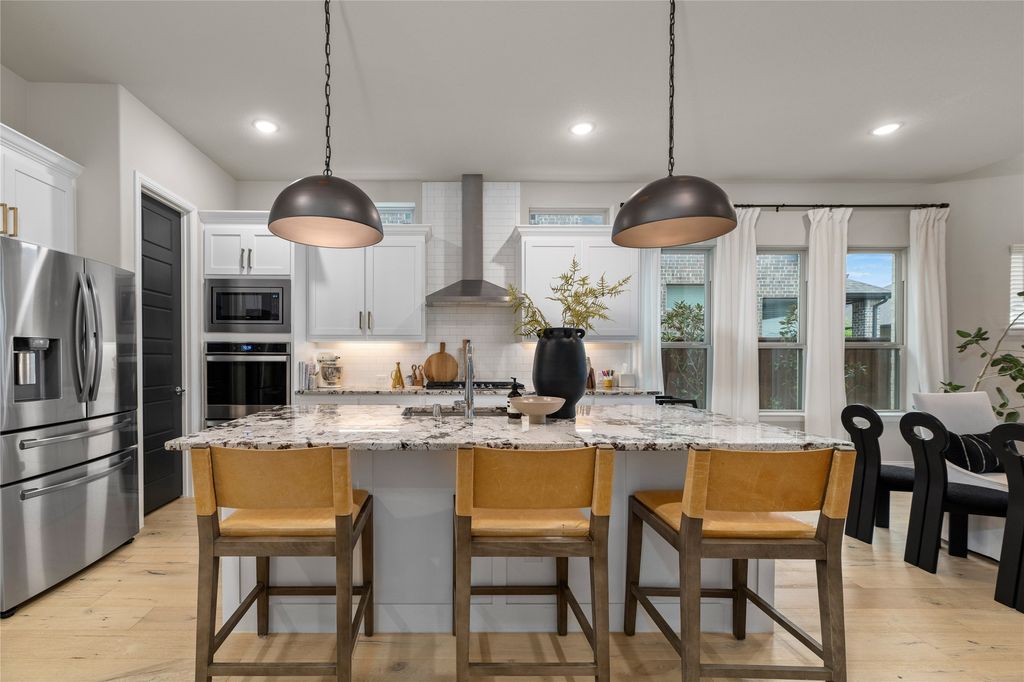 2262 Poppyvine Road, Frisco, TX 75033