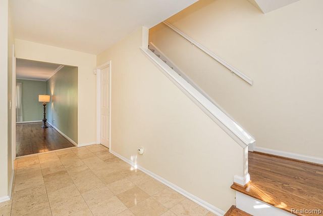 1760 Trailwood Path, Bloomfield Hills, MI 48301