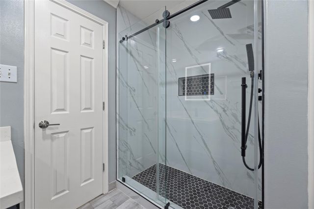 1010 Stillgate Court, Spring, TX 77373