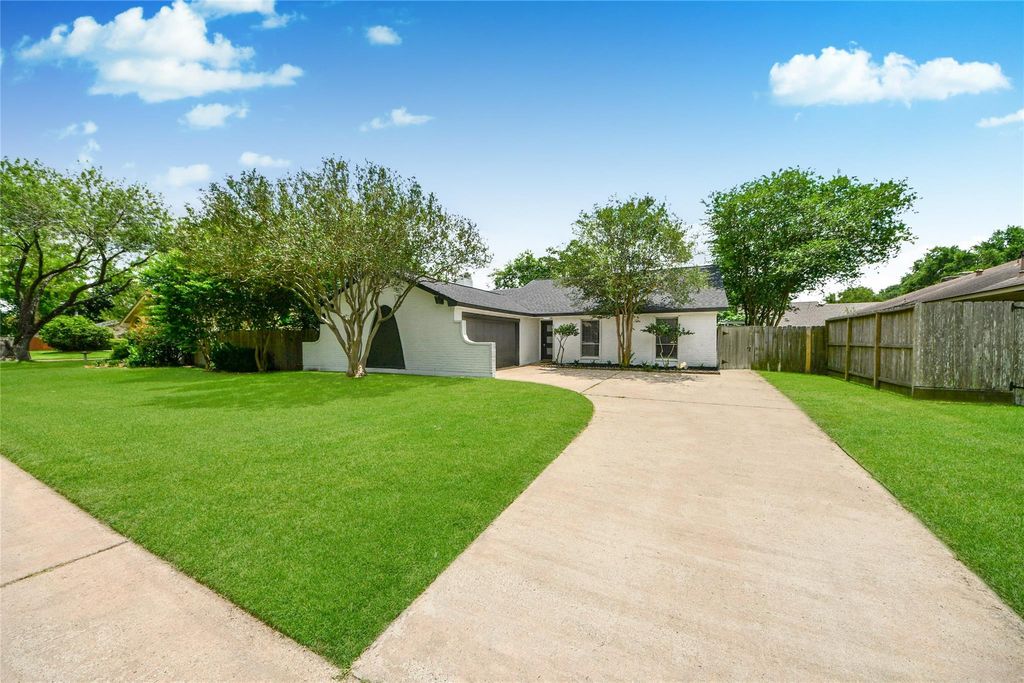 22707 Fincastle Drive, Katy, TX 77450