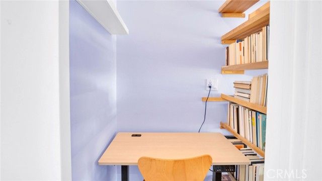 10725 Ohio Avenue 301, Los Angeles, CA 90024