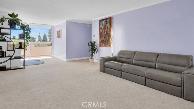 10725 Ohio Avenue 301, Los Angeles, CA 90024