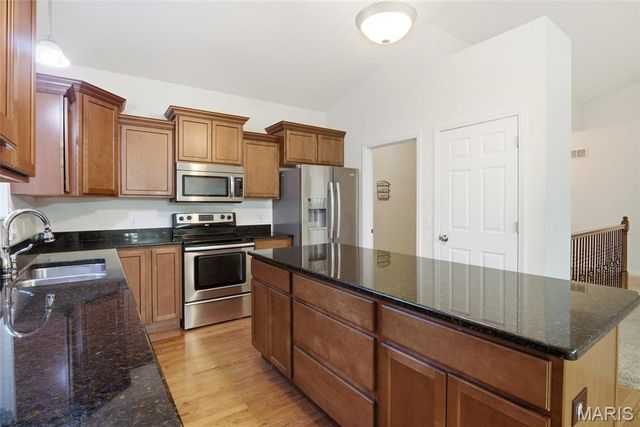 528 Micahs Way, Columbia, IL 62236