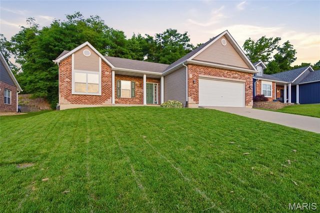 528 Micahs Way, Columbia, IL 62236